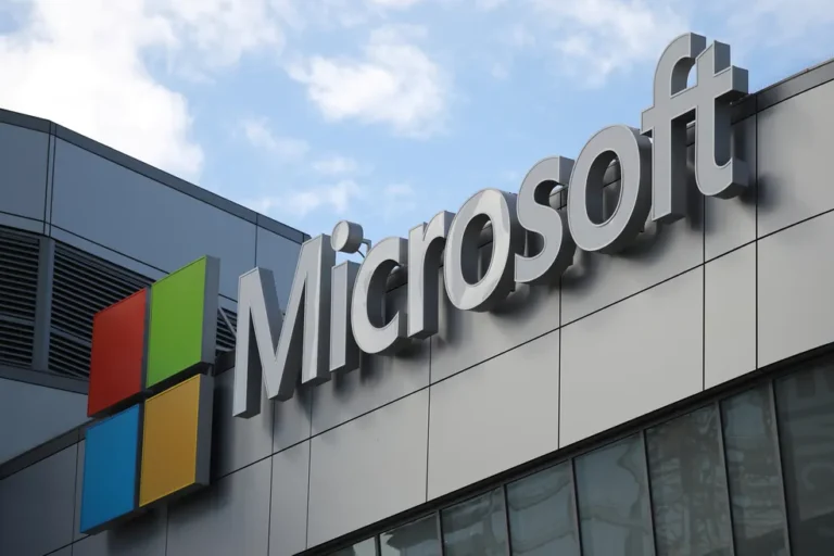 IA da Microsoft promete ser quatro vezes mais precisa que médicos em casos complexos