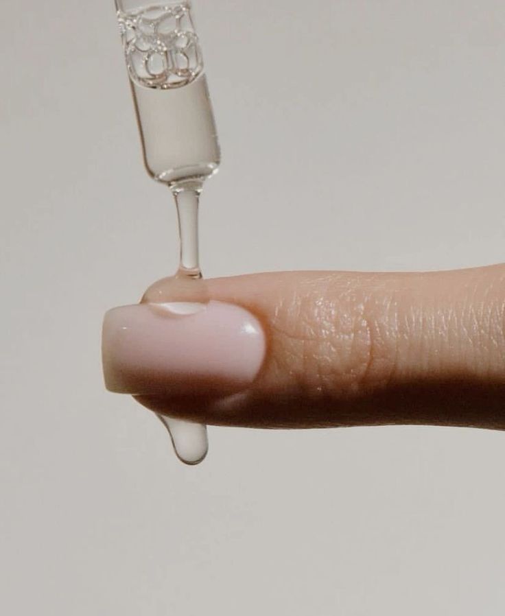 Como Colágeno + Biotina Transformam o Cuidado das Unhas