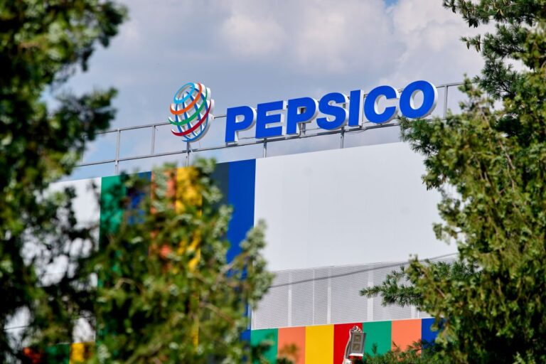 PepsiCo dobra a aposta na Celsius