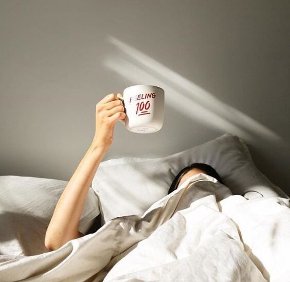 Quer ter sonhos mais vívidos? Talvez seja hora de largar o café.