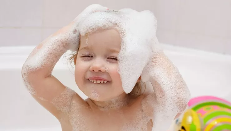Flora Cosméticos mira o nicho do cuidado capilar para bebês