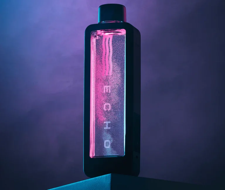 A revolução da hidratação? Conheça a água com hidrogênio molecular.
