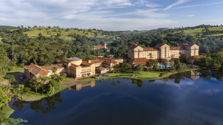 O futuro do bem-estar nasceu no passado: conheça a história do Grande Hotel Termas de Araxá