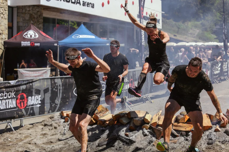 A Spartan Race vai monitorar os biomarcadores dos atletas em uma nova parceria.