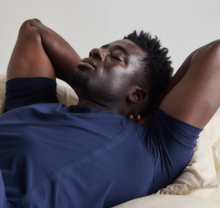 Zed Sleep transforma o descanso com roupas de dormir baseadas em ciência