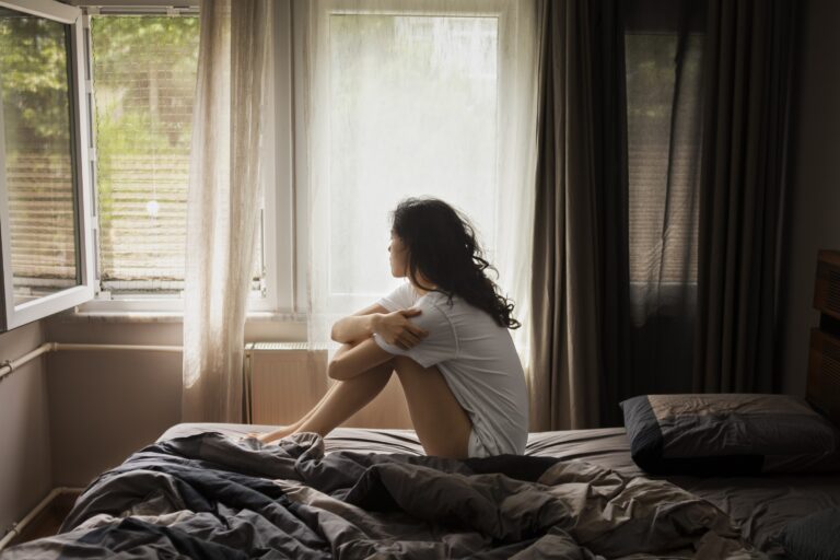 Sunday Scaries: por que a ansiedade de domingo virou o novo burnout da Geração Z?