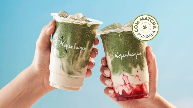 Kopenhagen e Puravida lançam matcha com leite de aveia em 2 versões, tradicional e morango