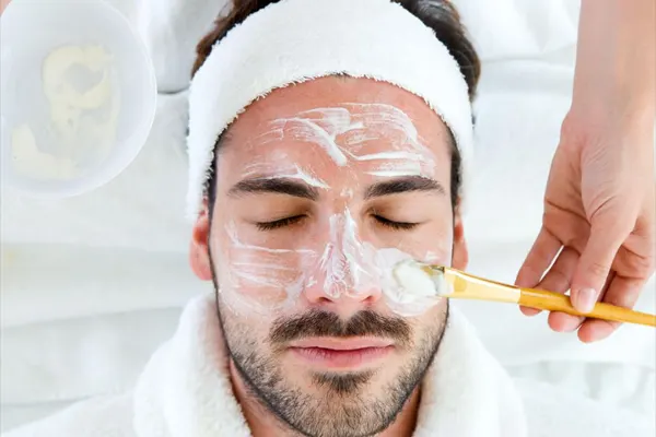 Procedimentos estéticos entre homens dobram em 7 anos