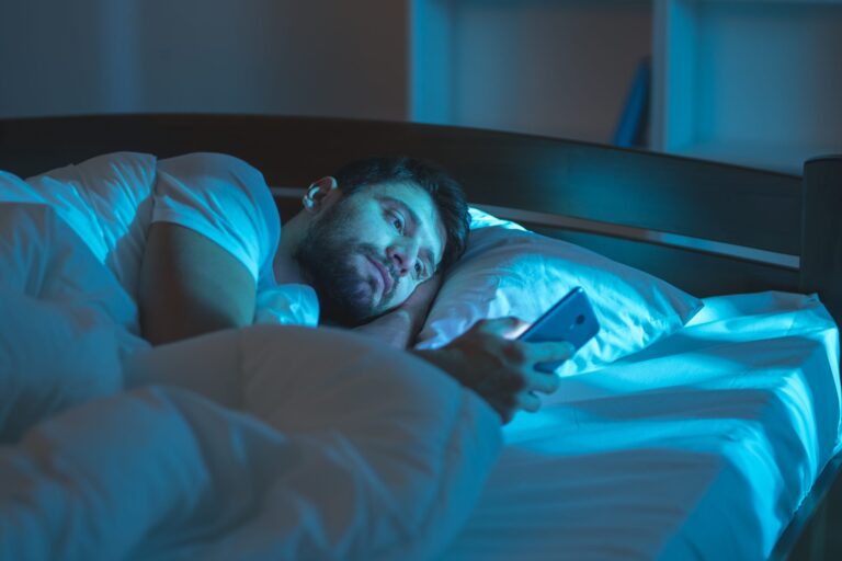 Dormir melhor muda quem você é? Ou só devolve quem você era?