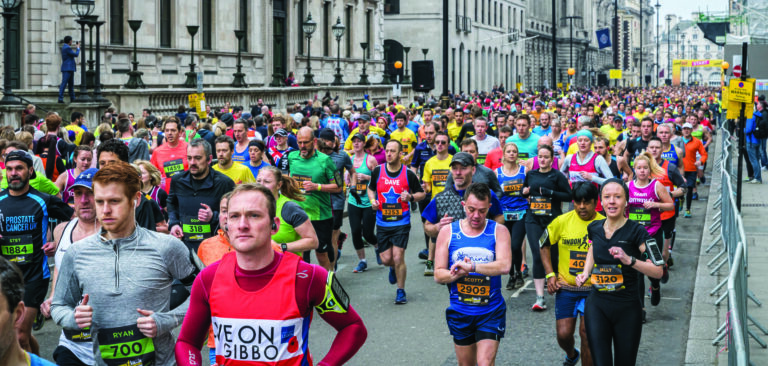 A maratona de Londres de 2027 vai acontecer em 2 dias e deve reunir 100 mil corredores