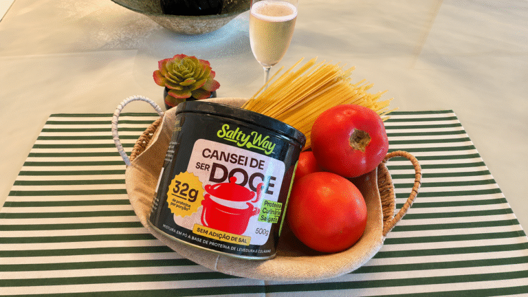 A proteína passou décadas presa dentro de um shaker, longe da comida de verdade.