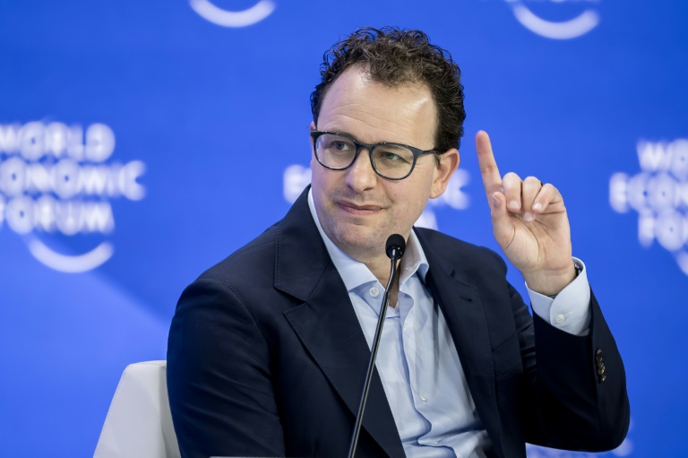 Ceo do Claude afirma que a IA pode ajudar a curar a maioria das doenças humanas em 10 anos