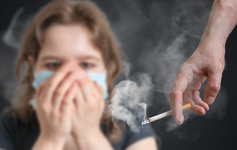 fumo passivo matou 1,7 milhão de pessoas em 2023