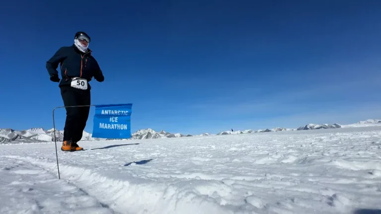 Uma das maratonas mais frias do mundo acontece na Antártida