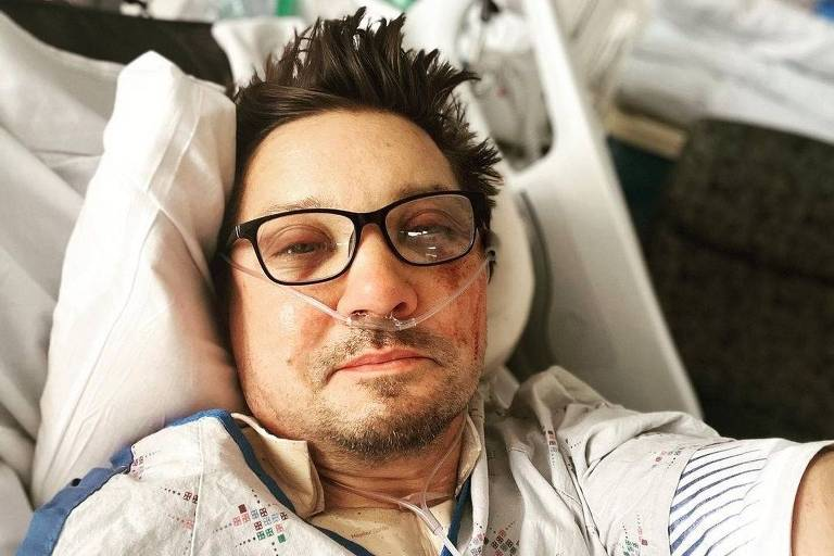 Ele foi atropelado por uma máquina de 6 toneladas.