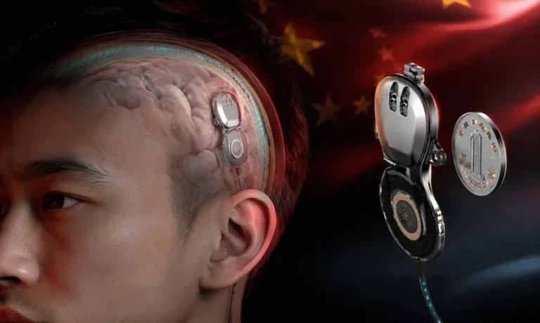 China aprova o primeiro chip cerebral comercial do mundo e sai na frente da Neuralink